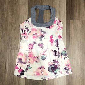 Lululemon Scoop Neck Tank